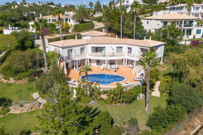 Image No.44-5 Bed House for sale