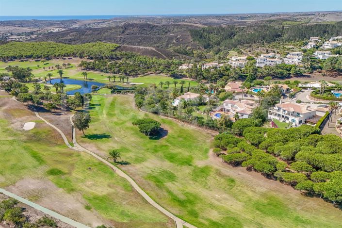 Image No.50-5 Bed House for sale