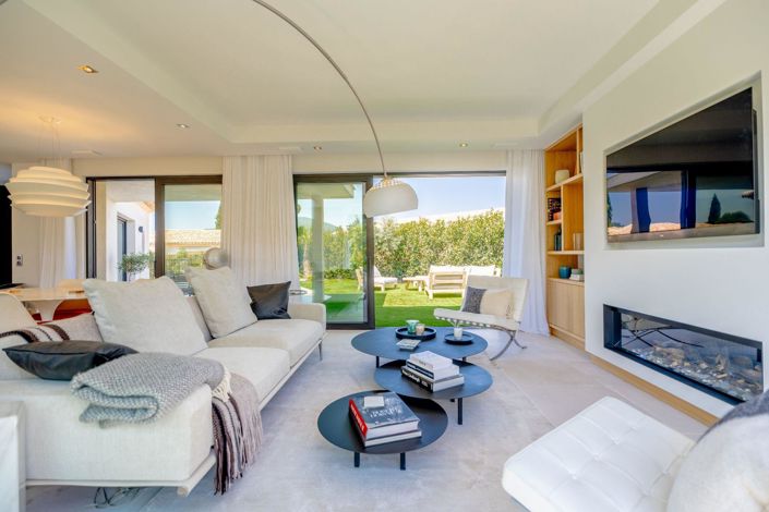 Image No.3-3 Bed House for sale