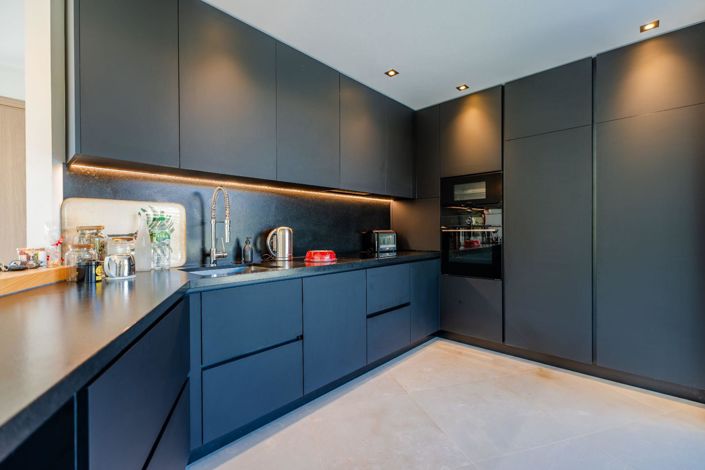 Image No.6-3 Bed House for sale