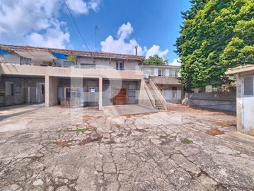 1 - Milhaud, Appartement