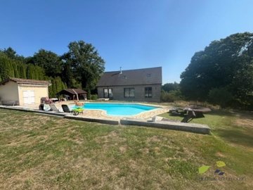 1 - Sauviat-sur-Vige, Maison