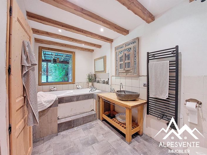 Image No.8-Maison de 6 chambres à vendre à Le Biot