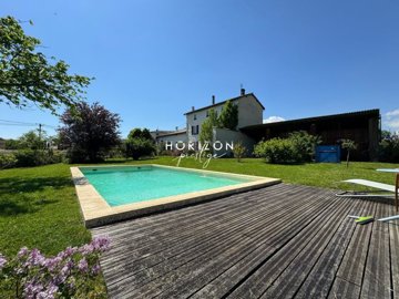 1 - Romanèche-Thorins, Maison