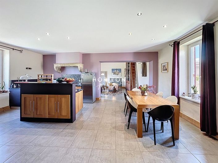 Image No.13-4 Bed House for sale