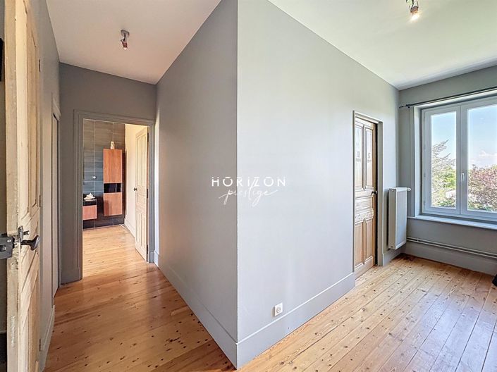 Image No.14-4 Bed House for sale