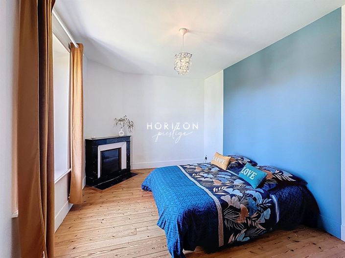 Image No.15-4 Bed House for sale