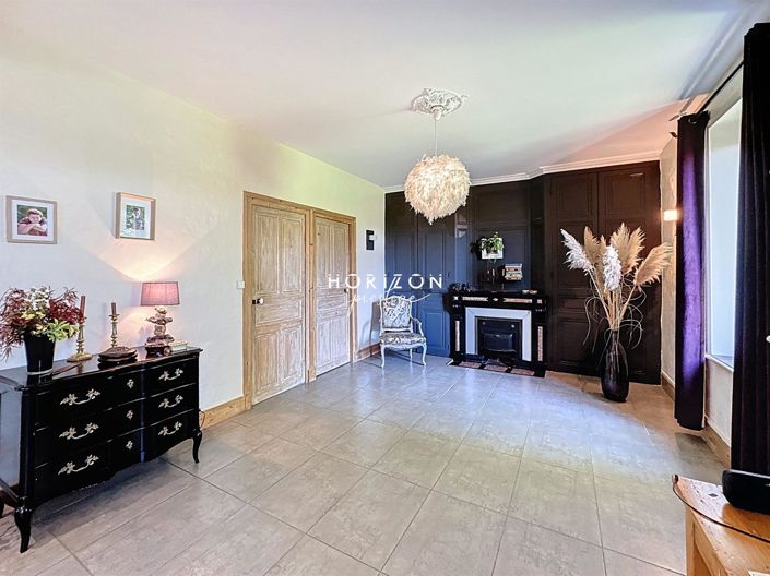 Image No.5-4 Bed House for sale