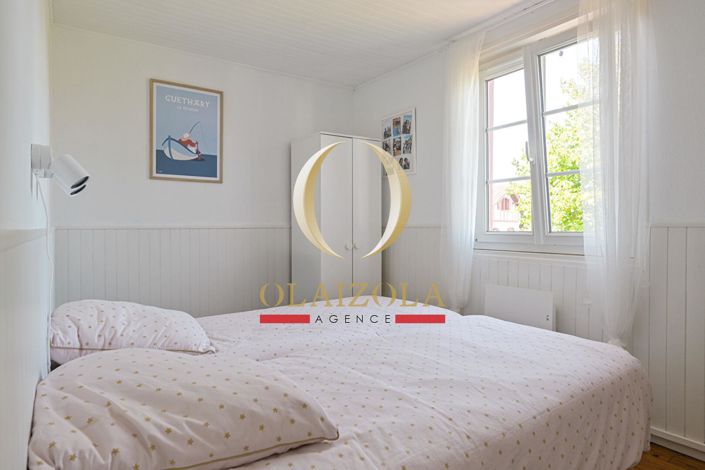 Image No.11-3 Bed Apartment for sale