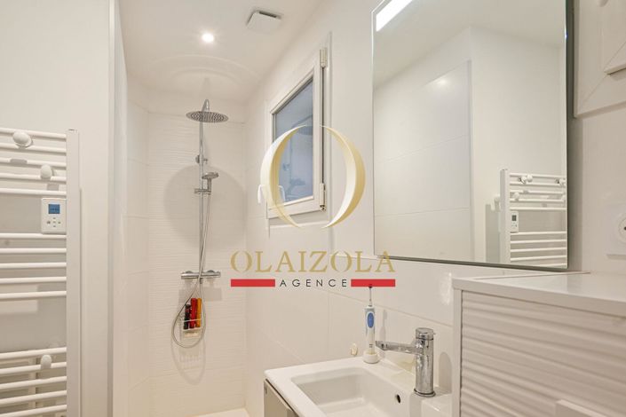 Image No.9-3 Bed Apartment for sale