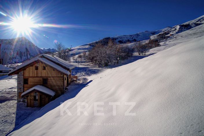 Image No.12-7 Bed House for sale