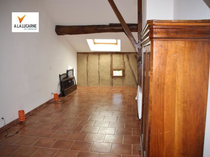 Image No.17-5 Bed House for sale