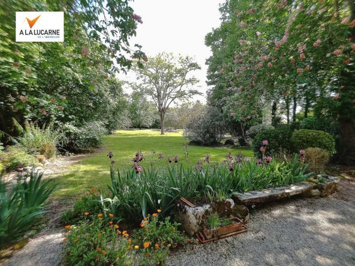 Image No.3-5 Bed House for sale