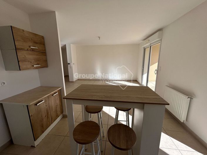 Image No.12-Appartement de 2 chambres à vendre à Le Thor