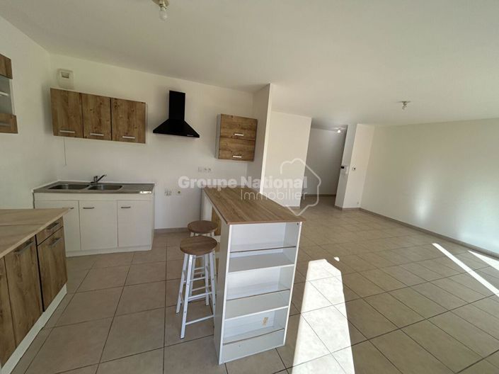 Image No.4-Appartement de 2 chambres à vendre à Le Thor