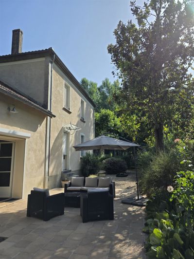 Image No.22-5 Bed House for sale