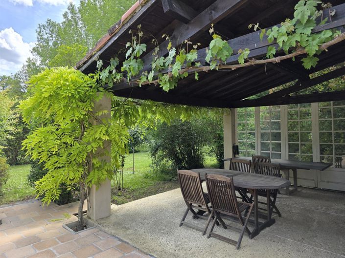 Image No.23-5 Bed House for sale