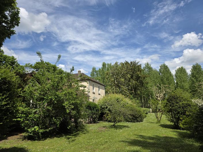 Image No.24-5 Bed House for sale