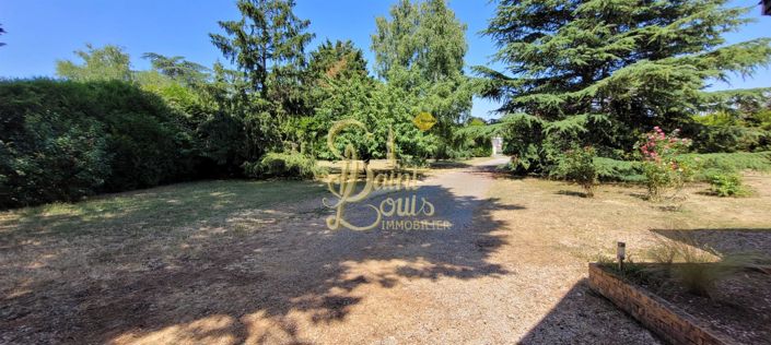 Image No.11-5 Bed House for sale