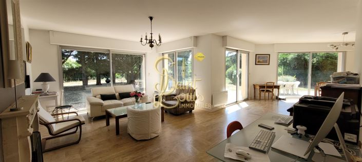 Image No.2-5 Bed House for sale