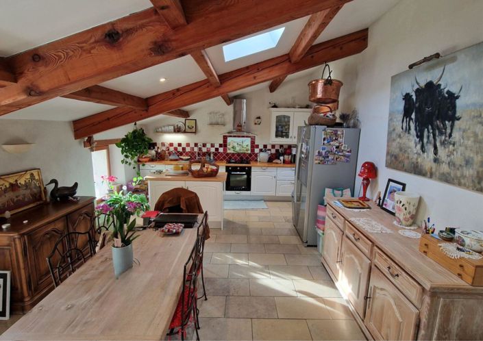 Image No.5-2 Bed House for sale