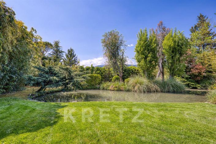 Image No.19-6 Bed House for sale