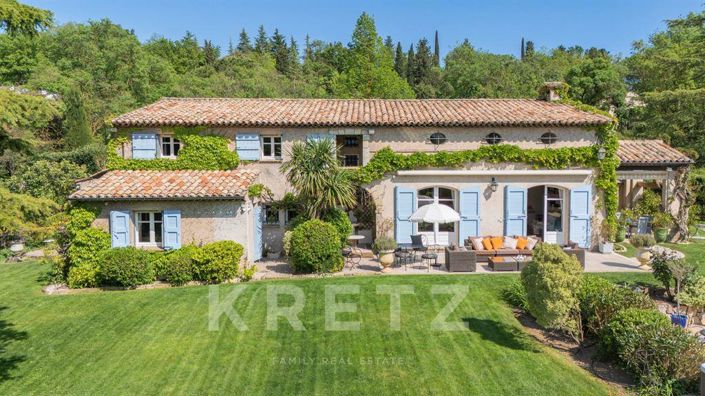 Image No.2-Maison de 6 chambres à vendre à Châteauneuf-Grasse