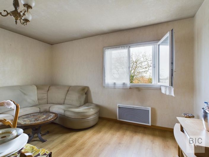 Image No.3-3 Bed Apartment for sale