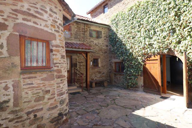 Image No.19-4 Bed House for sale