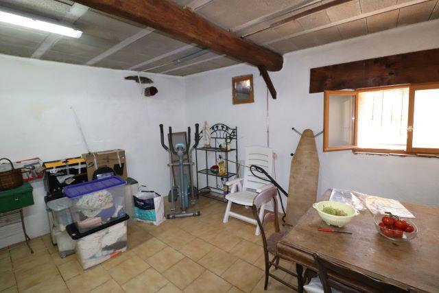 Image No.28-4 Bed House for sale