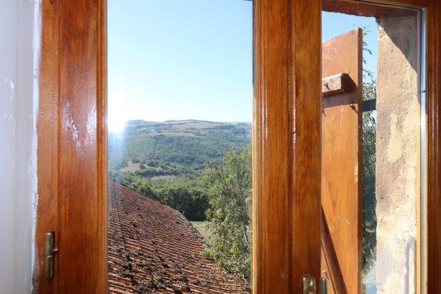 Image No.9-4 Bed House for sale