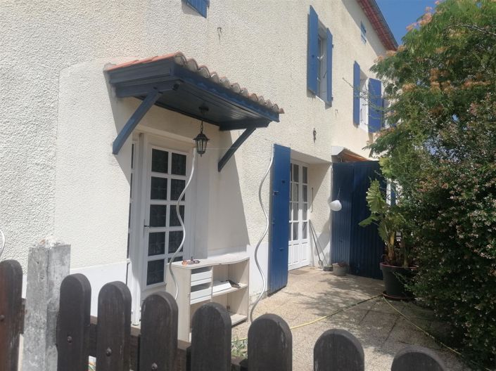 Image No.3-5 Bed House for sale