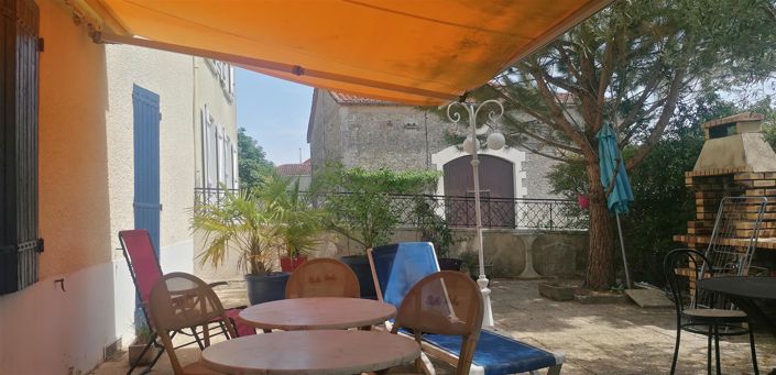 Image No.4-5 Bed House for sale