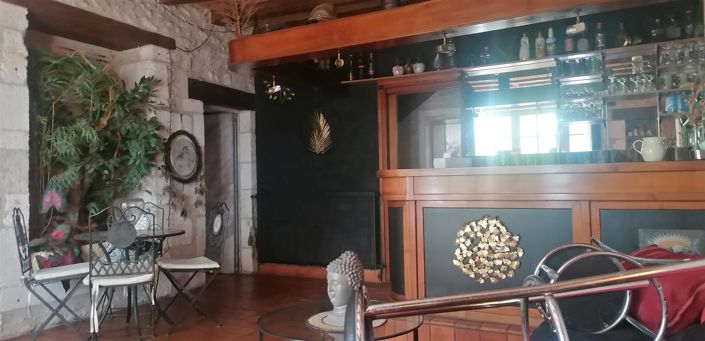 Image No.7-5 Bed House for sale