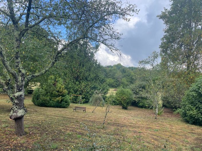 Image No.9-6 Bed House for sale