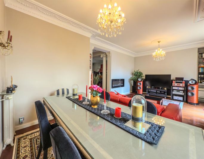 Image No.9-Maison de 4 chambres à vendre à Beausoleil