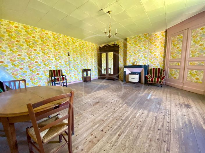 Image No.11-2 Bed House for sale