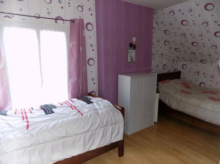 Image No.15-5 Bed House for sale