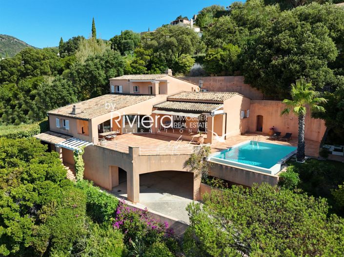 Image No.8-Maison de 4 chambres à vendre à Cavalaire-sur-Mer