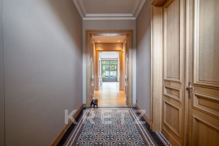 Image No.2-6 Bed House for sale