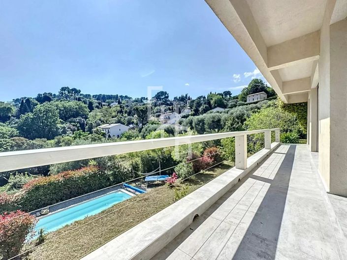 Image No.5-5 Bed House for sale