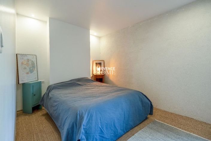 Image No.17-4 Bed House for sale