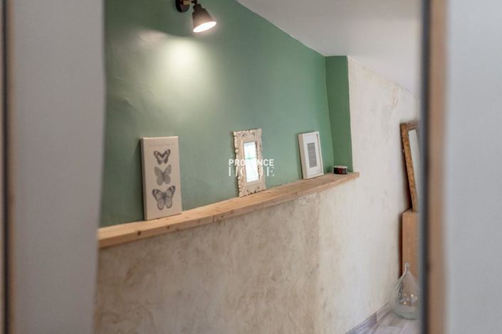 Image No.18-4 Bed House for sale