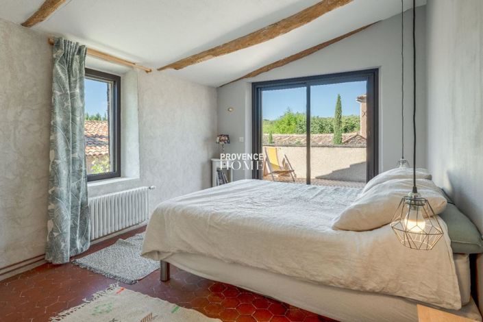 Image No.6-4 Bed House for sale