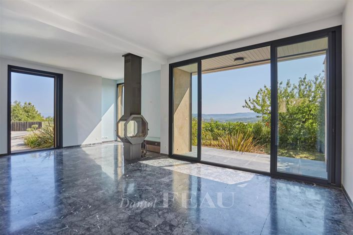 Image No.5-4 Bed House for sale