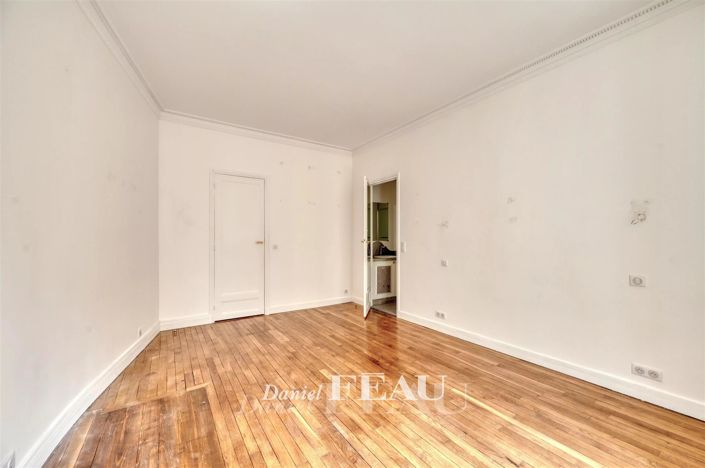 Image No.14-3 Bed Apartment for sale