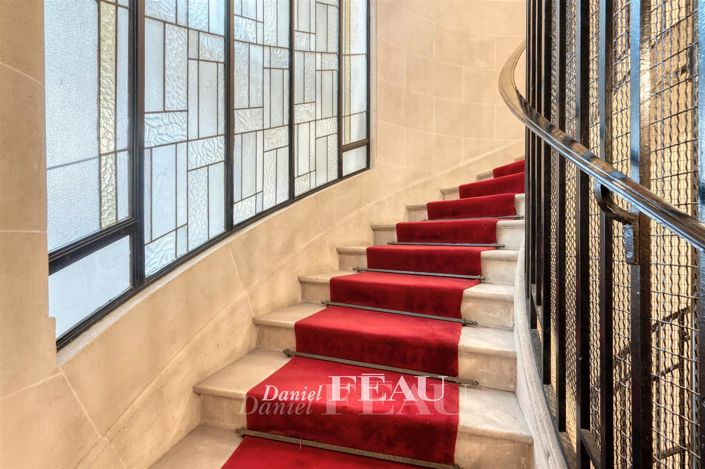 Image No.29-3 Bed Apartment for sale