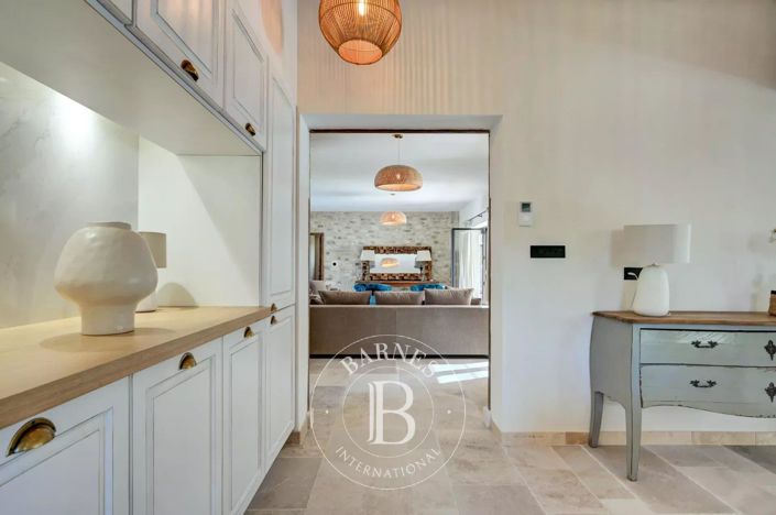 Image No.5-4 Bed House for sale