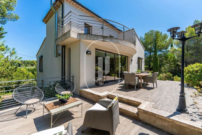 Image No.2-3 Bed House for sale