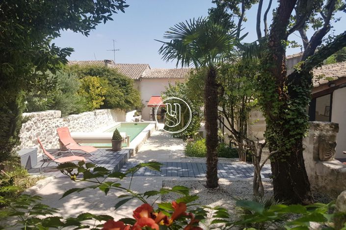 Image No.1-7 Bed House for sale